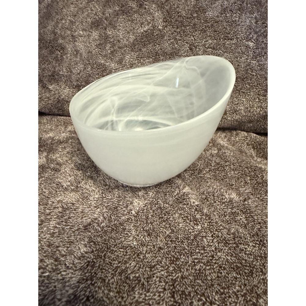 Artistic Accents White Swirl Glass Bowl Oval Asymmetric Hand‎ Blown Turkey
